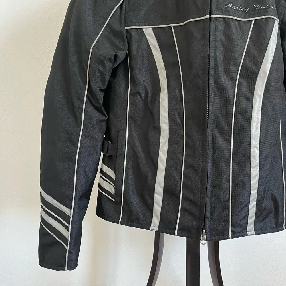Harley Davidson Riding Jacket - Picture 3 of 8